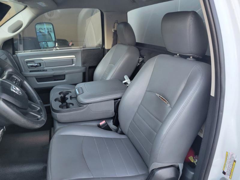 Used 2017 RAM 5500 Tradesman w/ Power & Remote Entry Group image 30