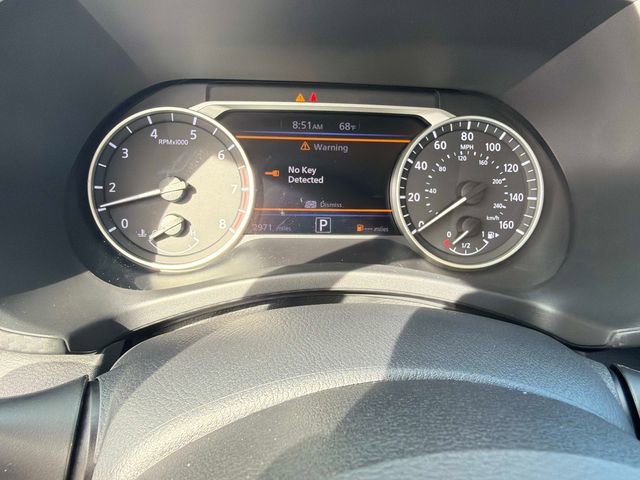Used 2025 Nissan Sentra SR FWD image 24