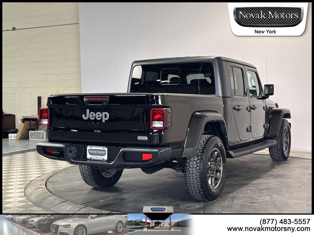 Used 2021 Jeep Gladiator Overland AWD/4WD image 10