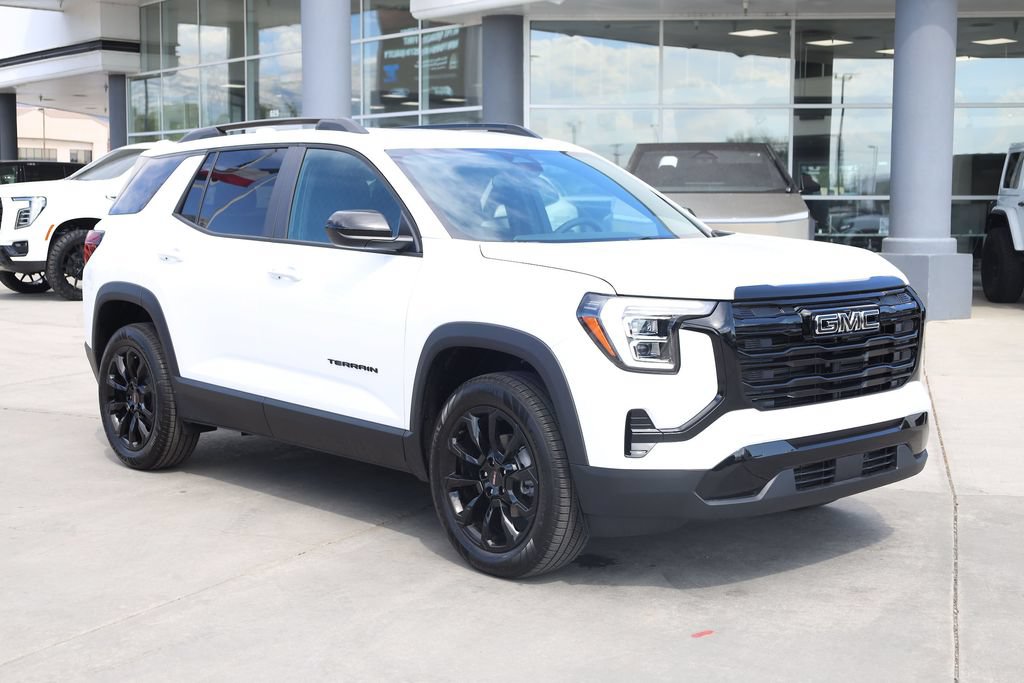 New 2027 GMC Terrain Elevation w/ Black Edition AWD/4WD image 8