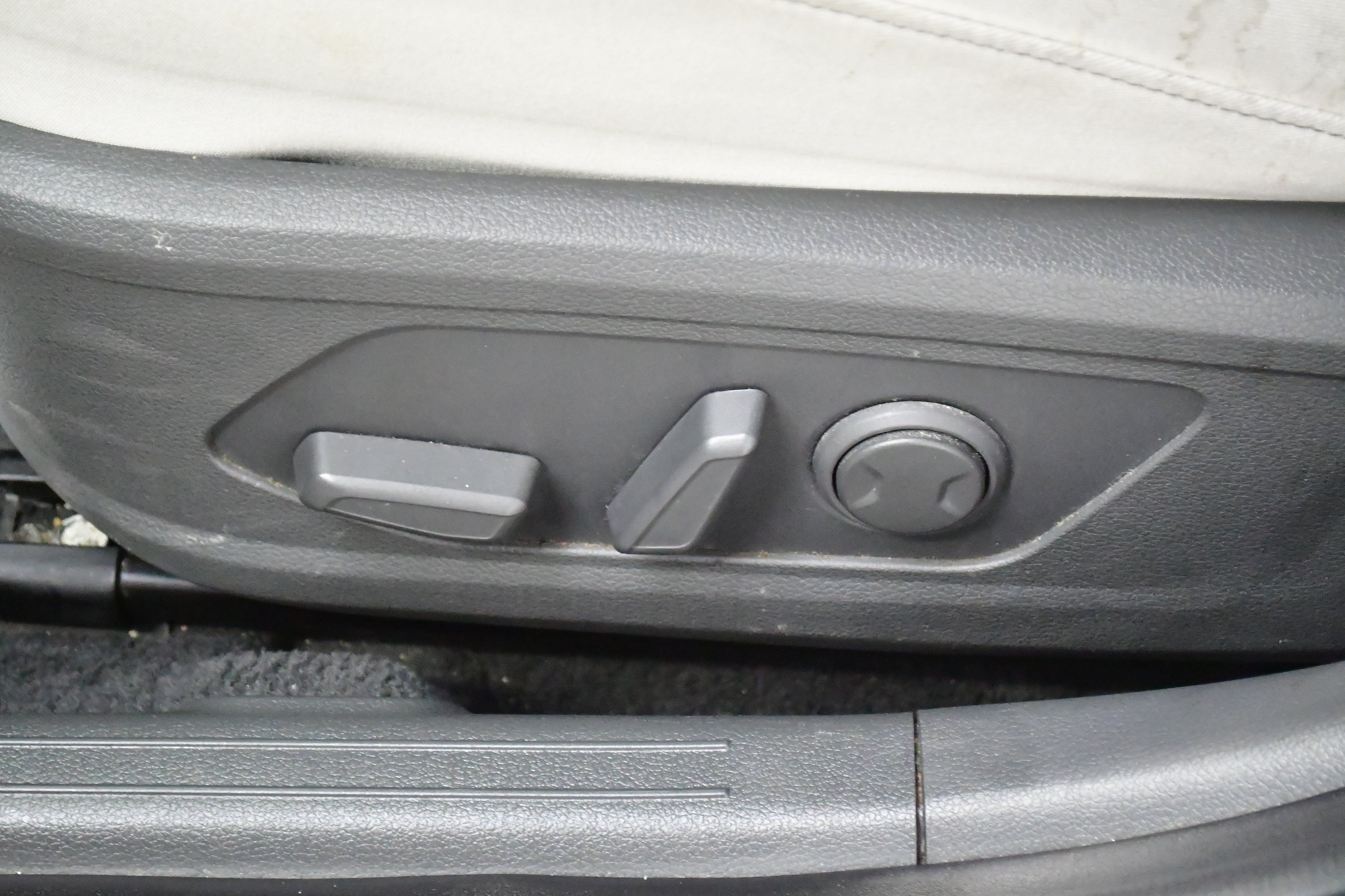 Used 2025 Hyundai Sonata SEL FWD image 12
