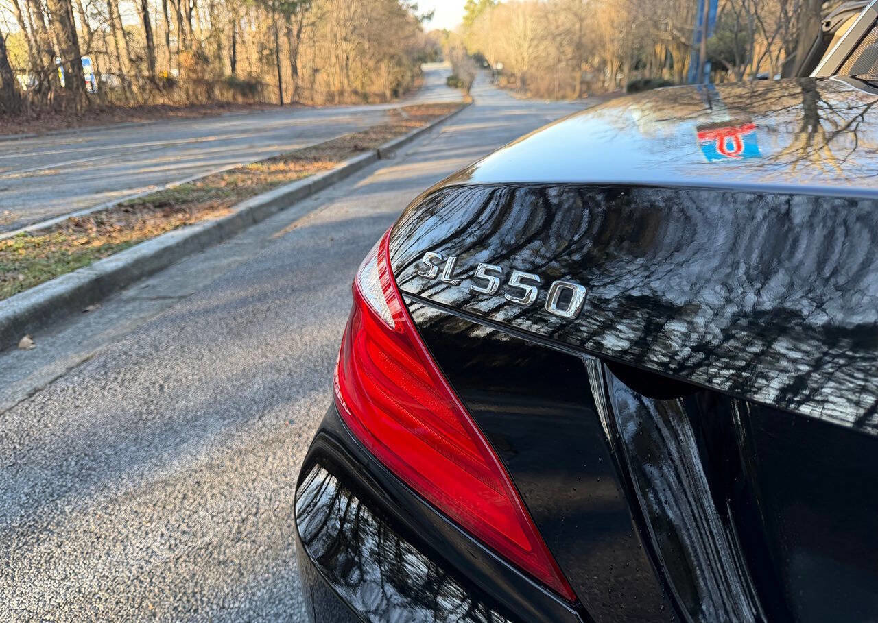 Used 2014 Mercedes-Benz SL 550 w/ Driver Assistance Package image 6