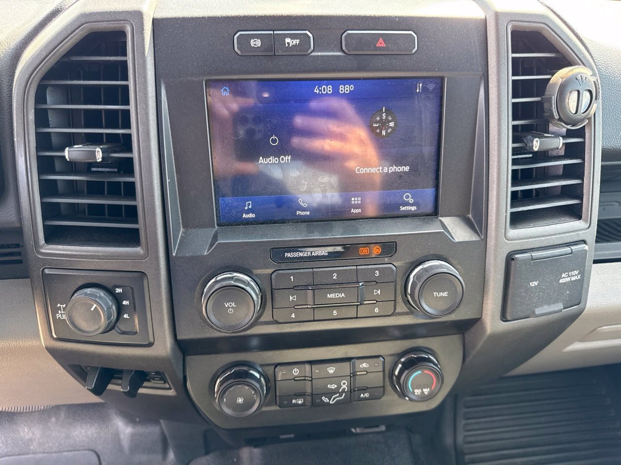 Used 2022 Ford F250 XL w/ Power Equipment Group AWD/4WD image 23