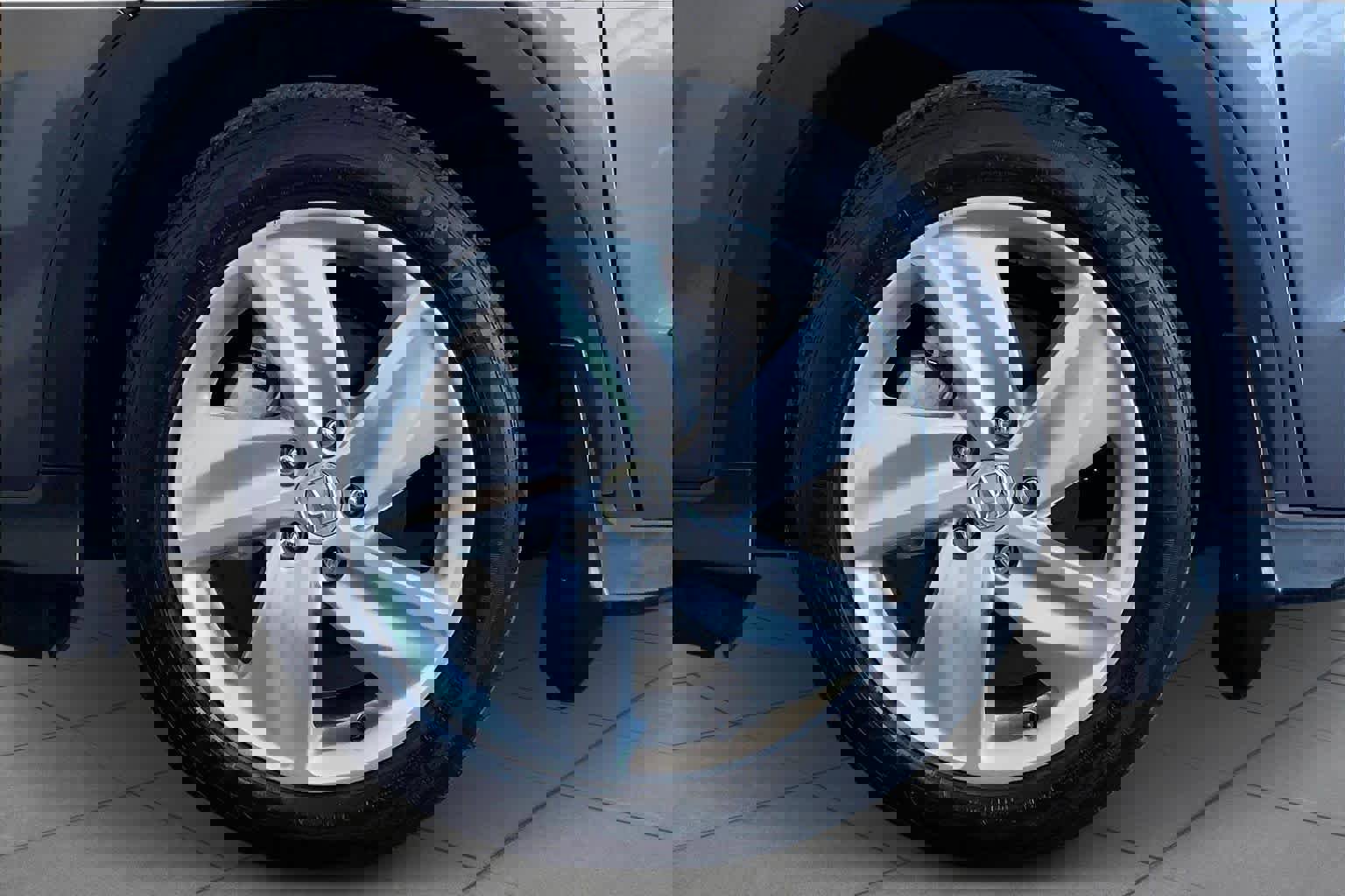 Used 2019 Honda HR-V EX image 11