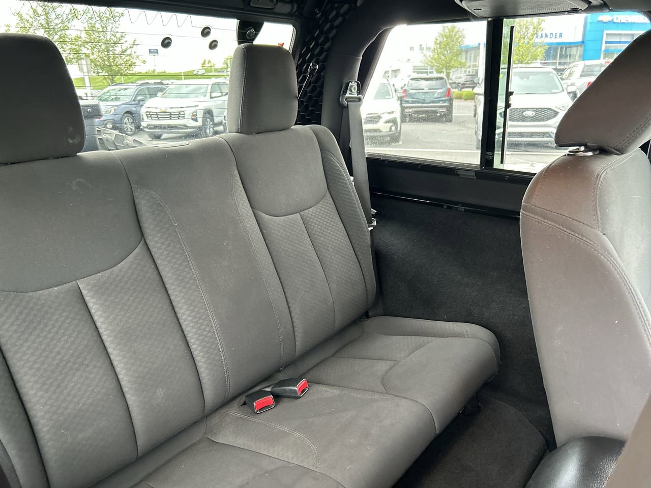 Used 2015 Jeep Wrangler Sport AWD/4WD image 15