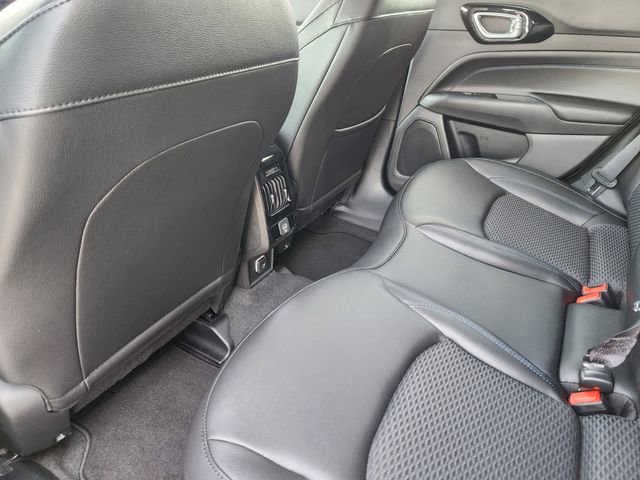 New 2026 Jeep Compass Latitude image 20