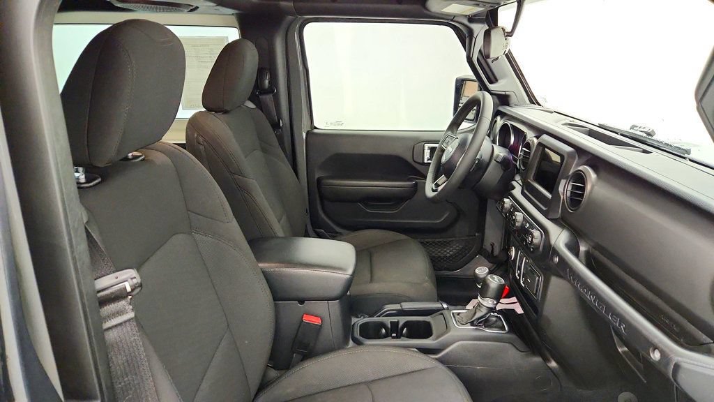 Used 2023 Jeep Wrangler Sport AWD/4WD image 23