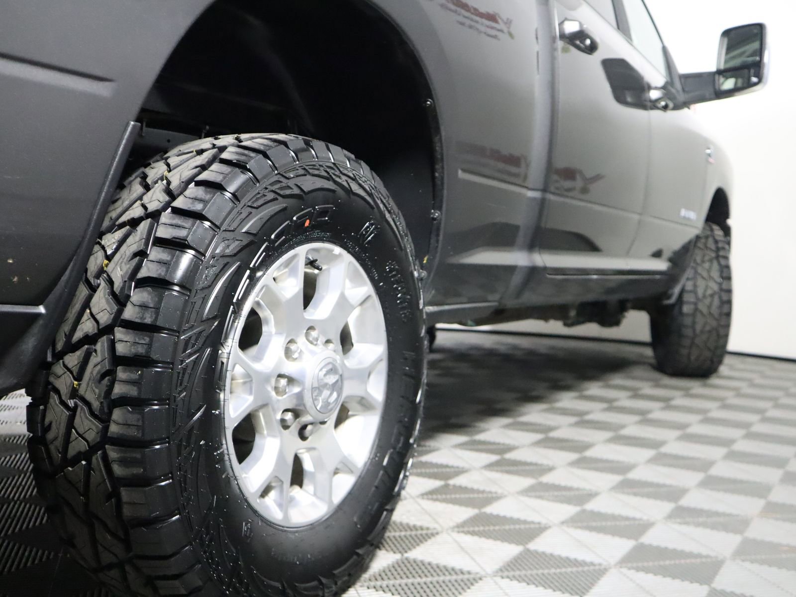 Used 2024 RAM 2500 Laramie image 18