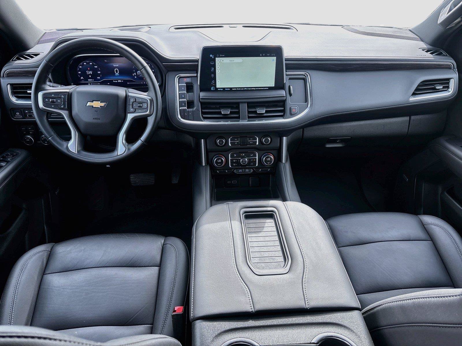 Used 2024 Chevrolet Tahoe LT w/ Luxury Package AWD/4WD image 32