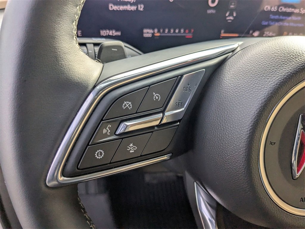 Certified 2025 Buick Enclave Preferred w/ Power Package image 16