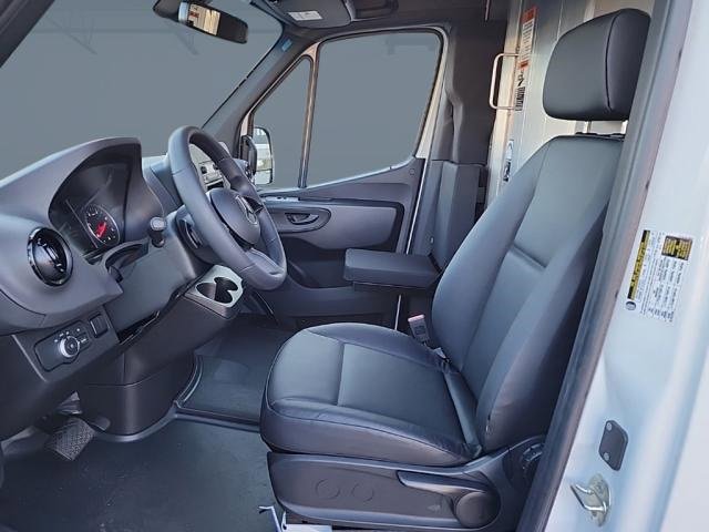 New 2025 Mercedes-Benz Sprinter 2500 image 7