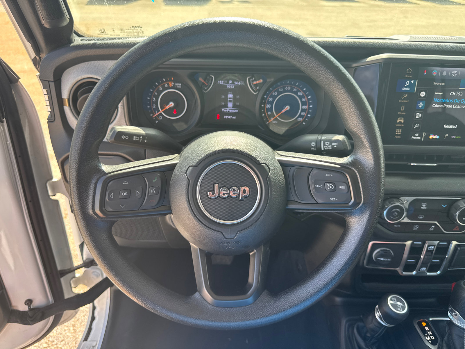 Used 2024 Jeep Gladiator Sport image 21