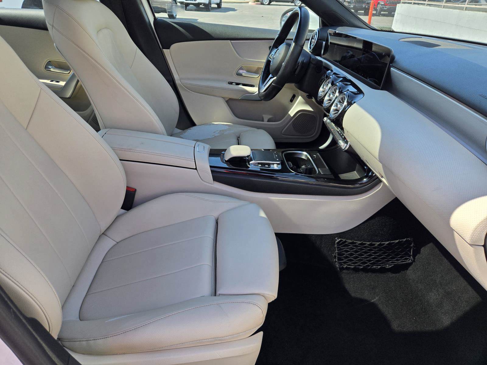 Used 2019 Mercedes-Benz A 220 image 28