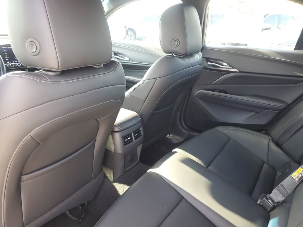 Used 2024 Cadillac CT4 Luxury image 14