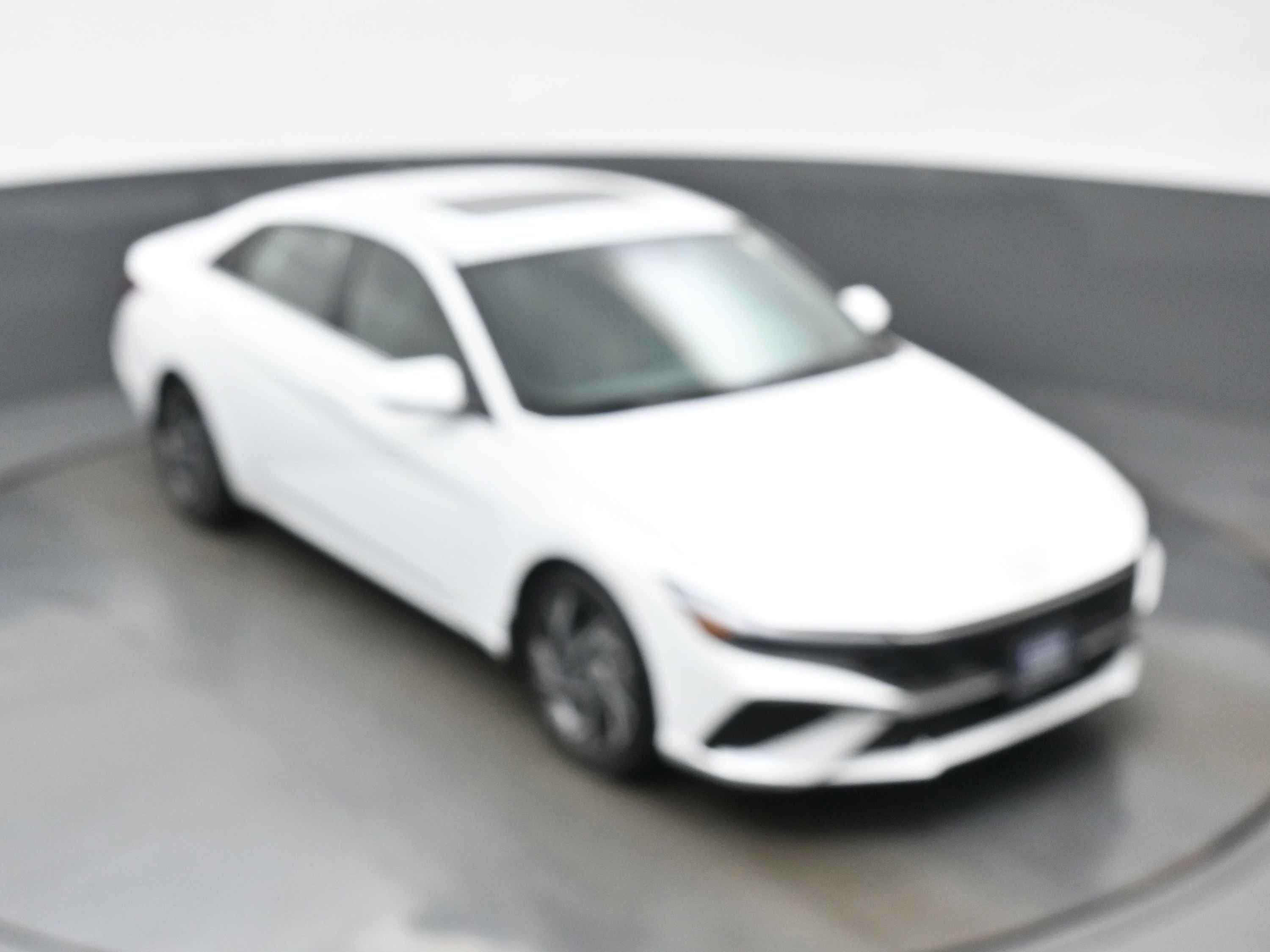 Certified 2025 Hyundai Elantra SEL FWD image 36