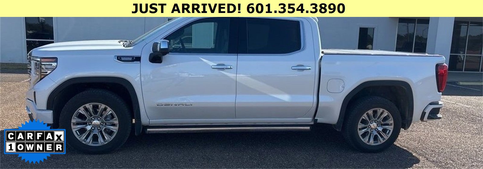 Used 2023 GMC Sierra 1500 Denali w/ Technology Package image 3