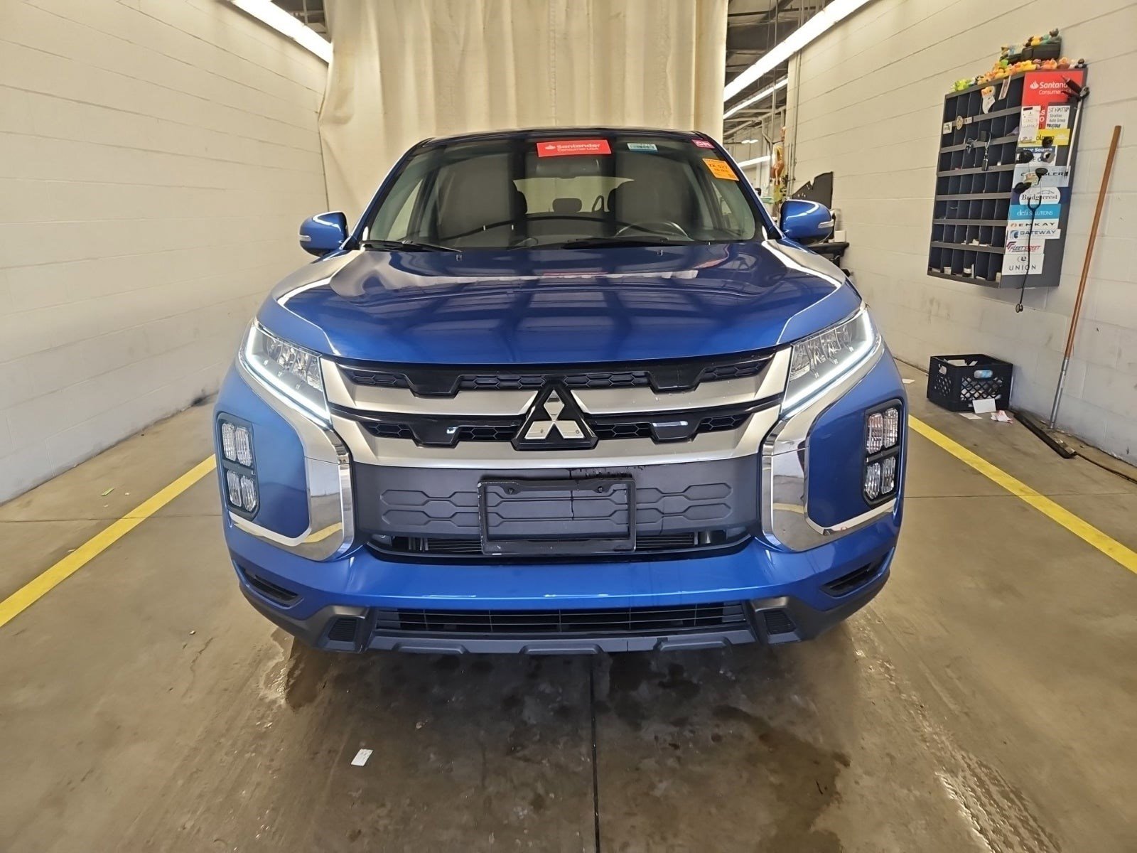 Used 2022 Mitsubishi Outlander Sport SE image 2
