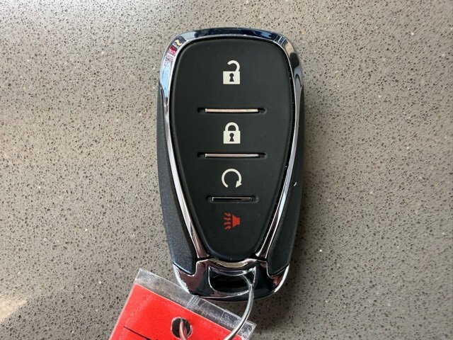 Used 2022 Chevrolet Trax LT w/ LT Convenience Package image 34