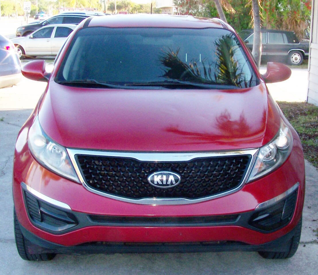 Used 2015 Kia Sportage LX FWD image 2