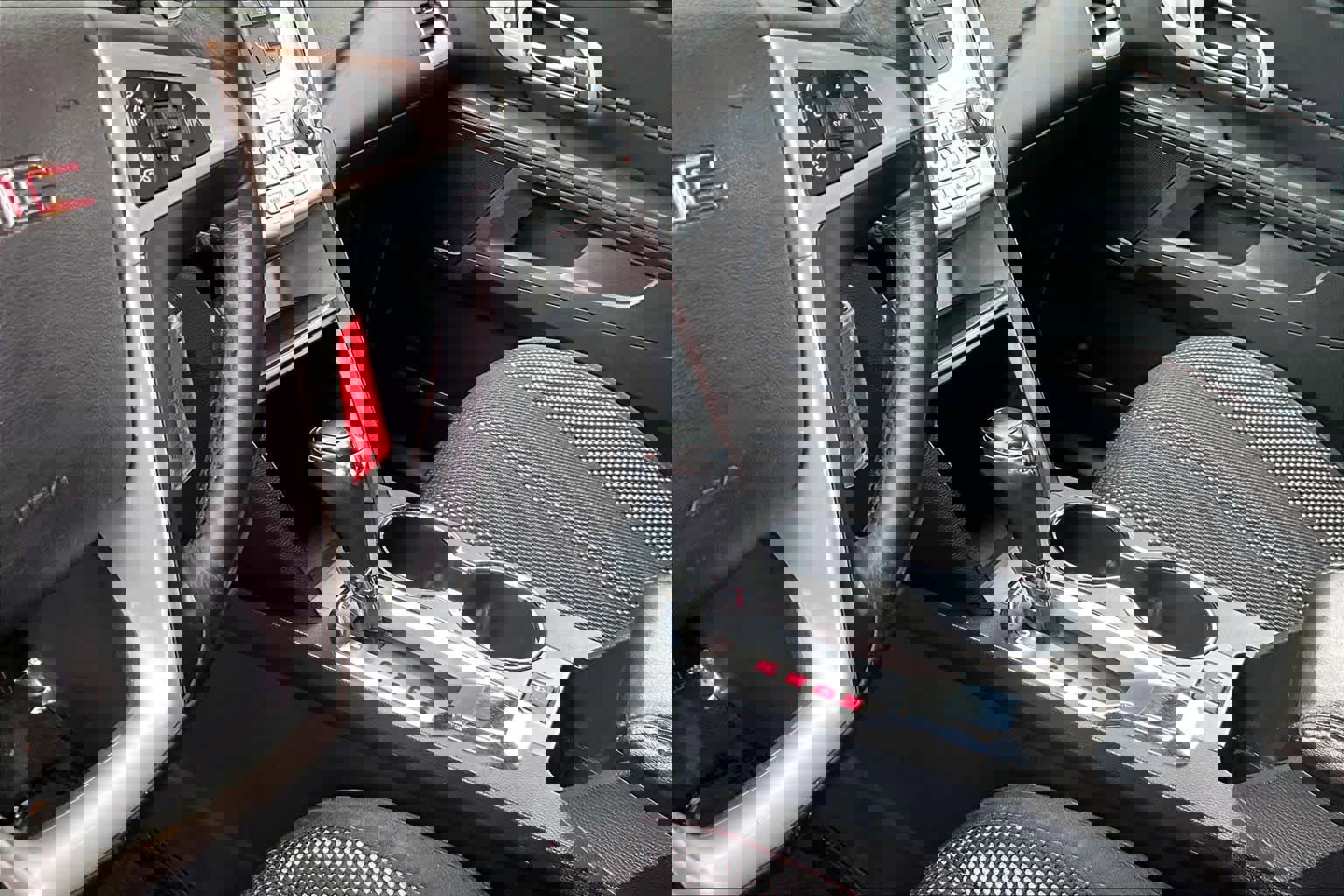 Used 2017 GMC Terrain SLE w/ Chrome Edition AWD/4WD image 17