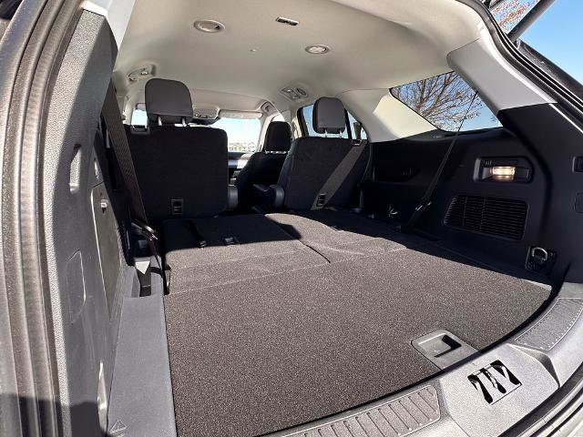 New 2026 Ford Explorer Active w/ Active Comfort Package image 32