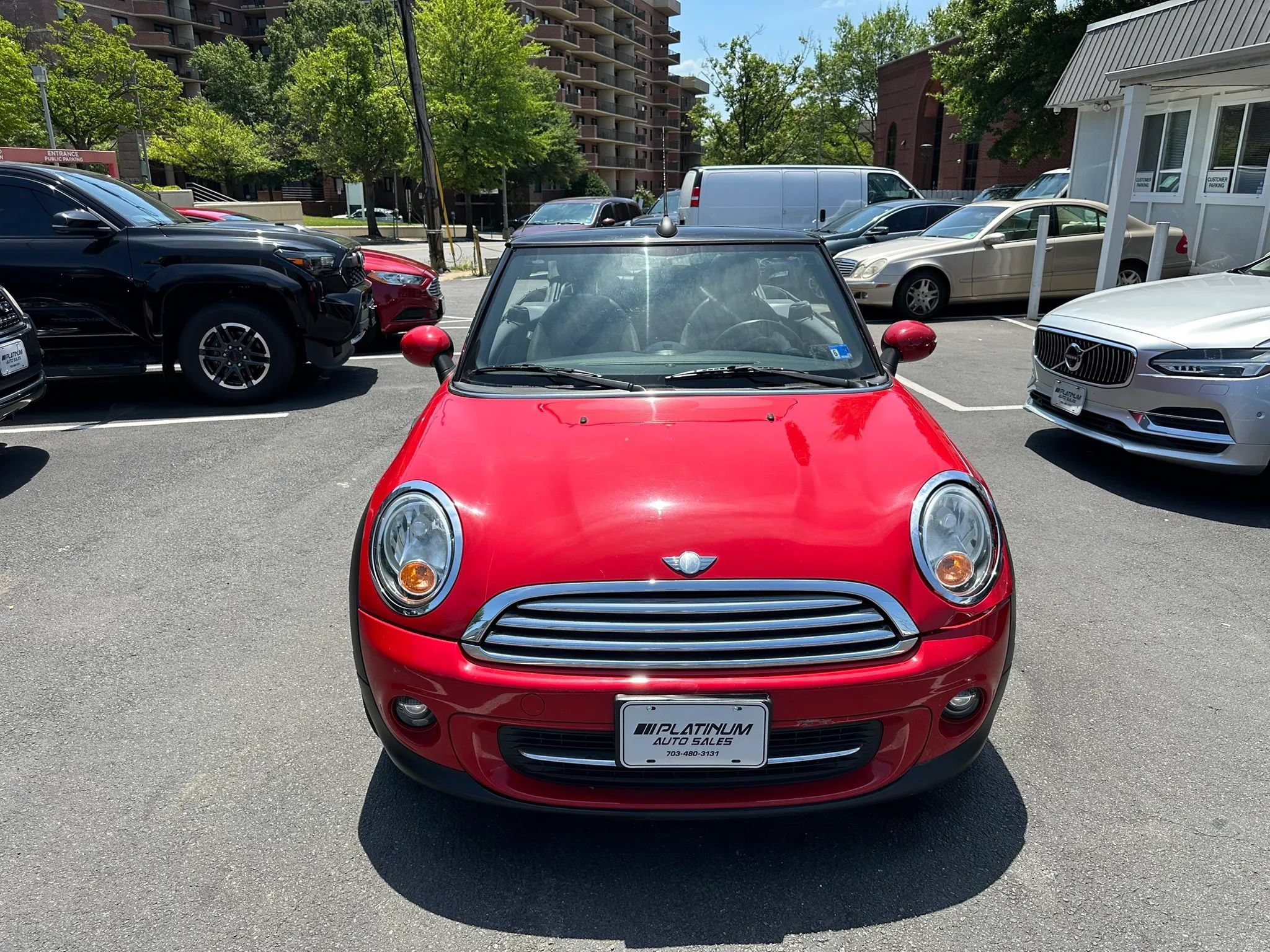 Used 2011 MINI Cooper Convertible FWD image 19