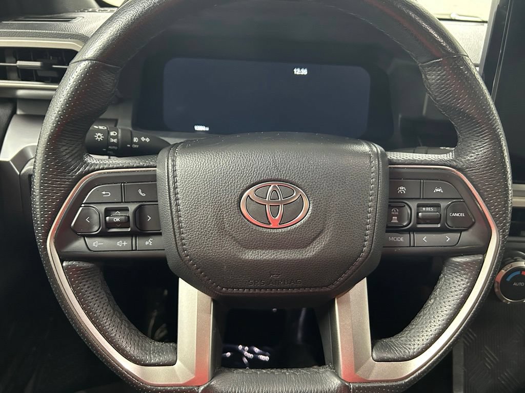 Certified 2025 Toyota Tacoma TRD Sport AWD/4WD image 17