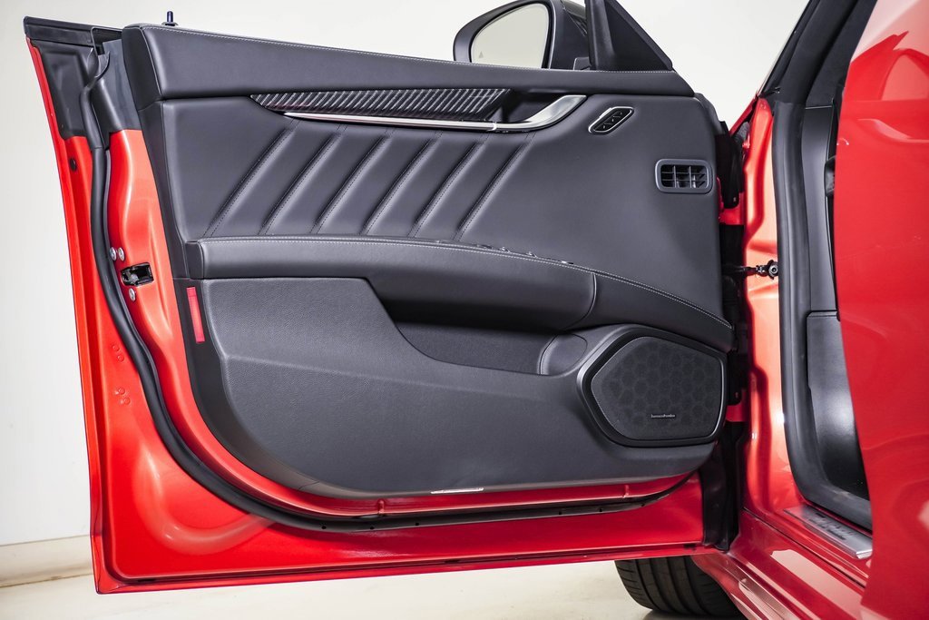 Certified 2022 Maserati Ghibli Modena Q4 image 26