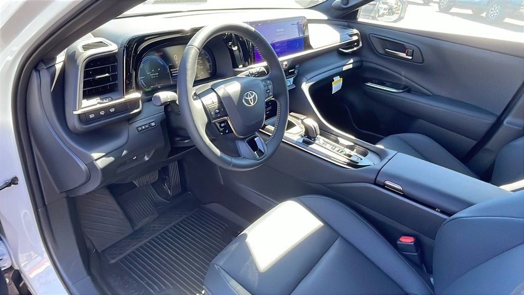 New 2026 Toyota Crown Signia image 10