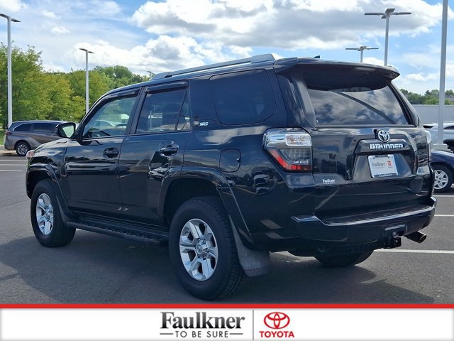 Certified 2016 Toyota 4Runner SR5 AWD/4WD image 4