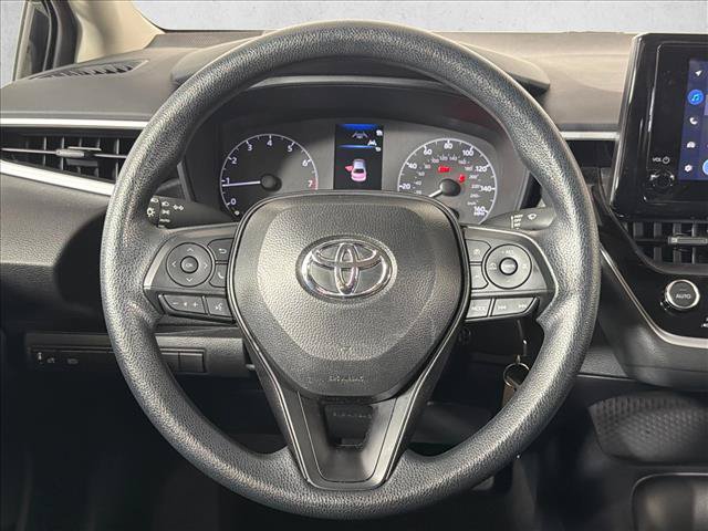 Used 2025 Toyota Corolla LE FWD image 19