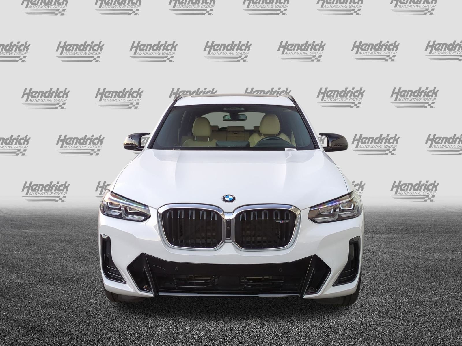 Used 2022 BMW X3 M40i image 3