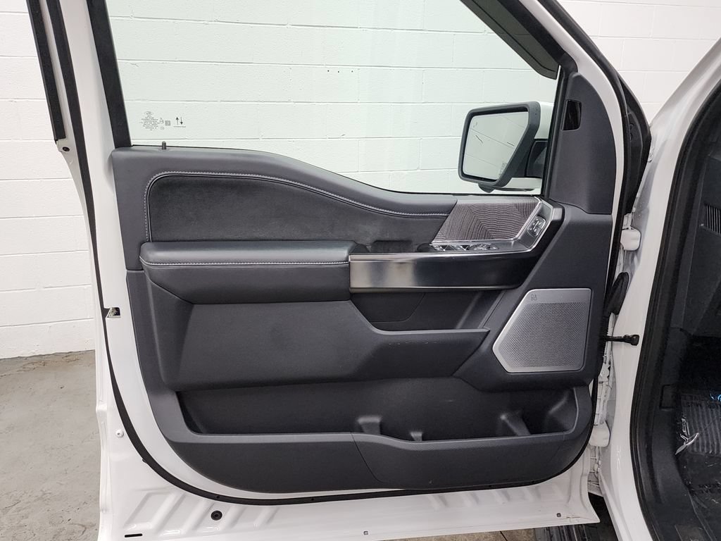 Used 2022 Ford F150 Platinum w/ Equipment Group 701A High AWD/4WD image 9
