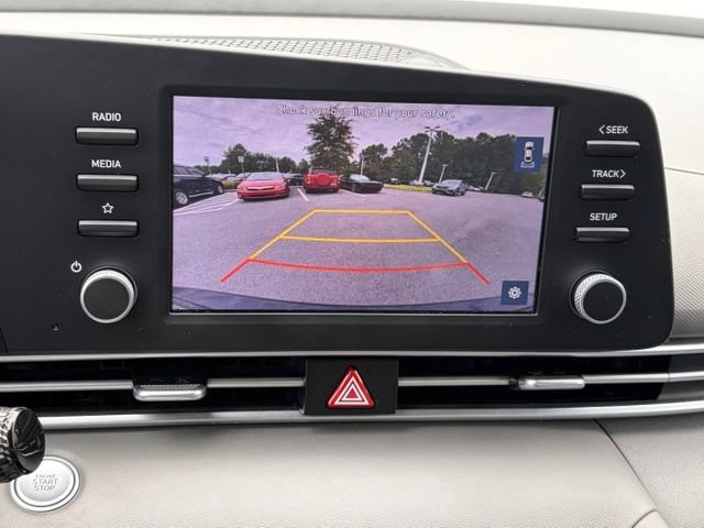 Used 2023 Hyundai Elantra SEL w/ Cargo Package FWD image 3