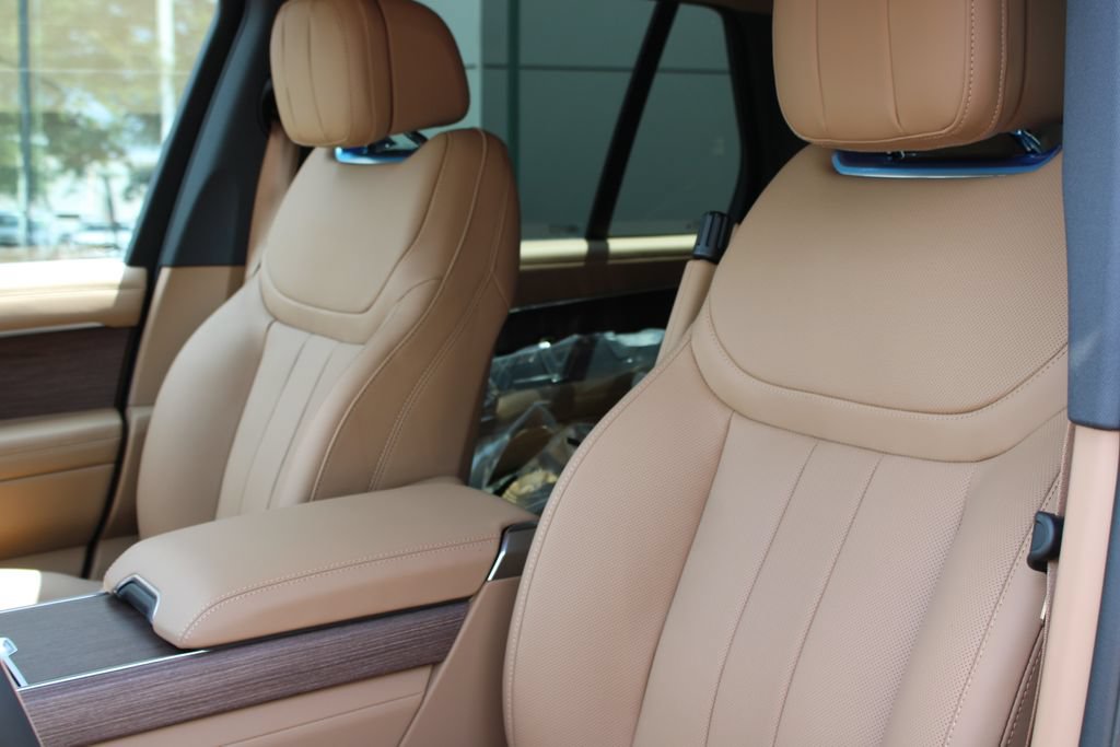 New 2026 Land Rover Range Rover SE AWD/4WD image 7