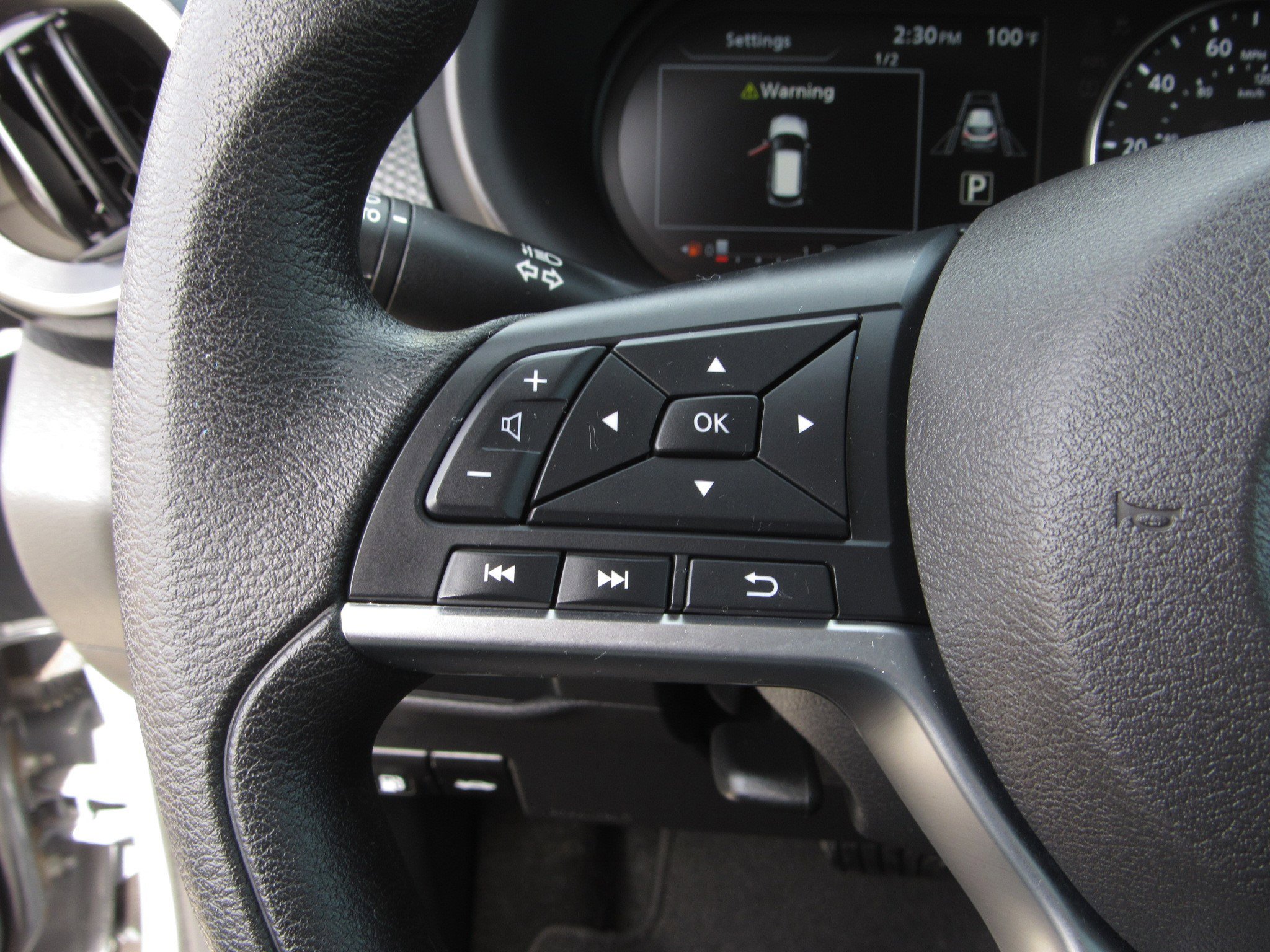 Used 2024 Nissan Kicks SV image 23