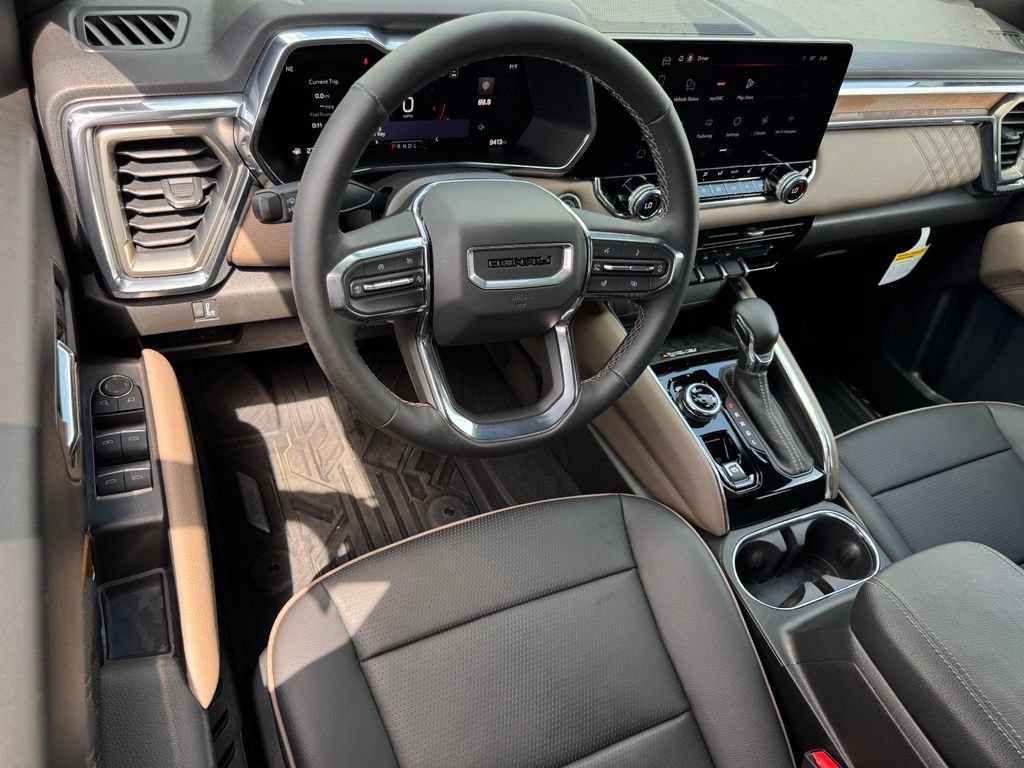 Used 2026 GMC Canyon Denali AWD/4WD image 28