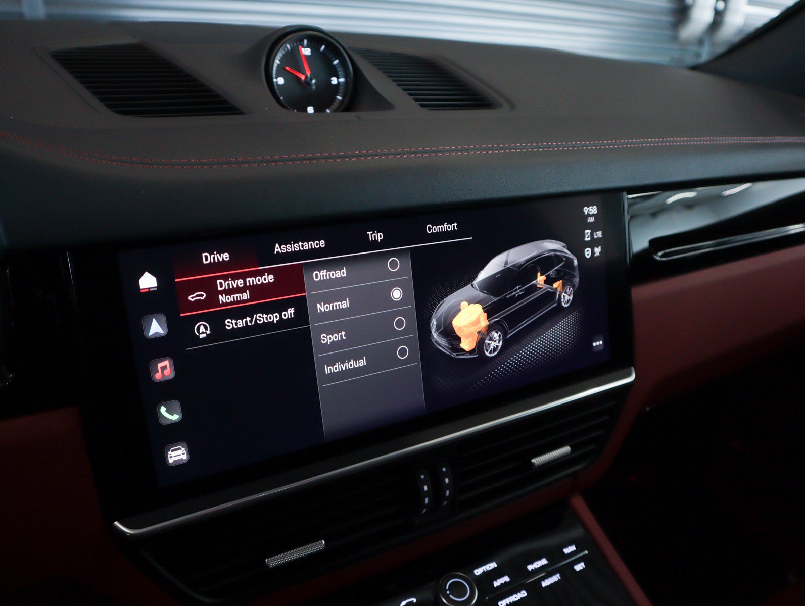 Certified 2023 Porsche Cayenne Platinum Edition AWD/4WD image 20