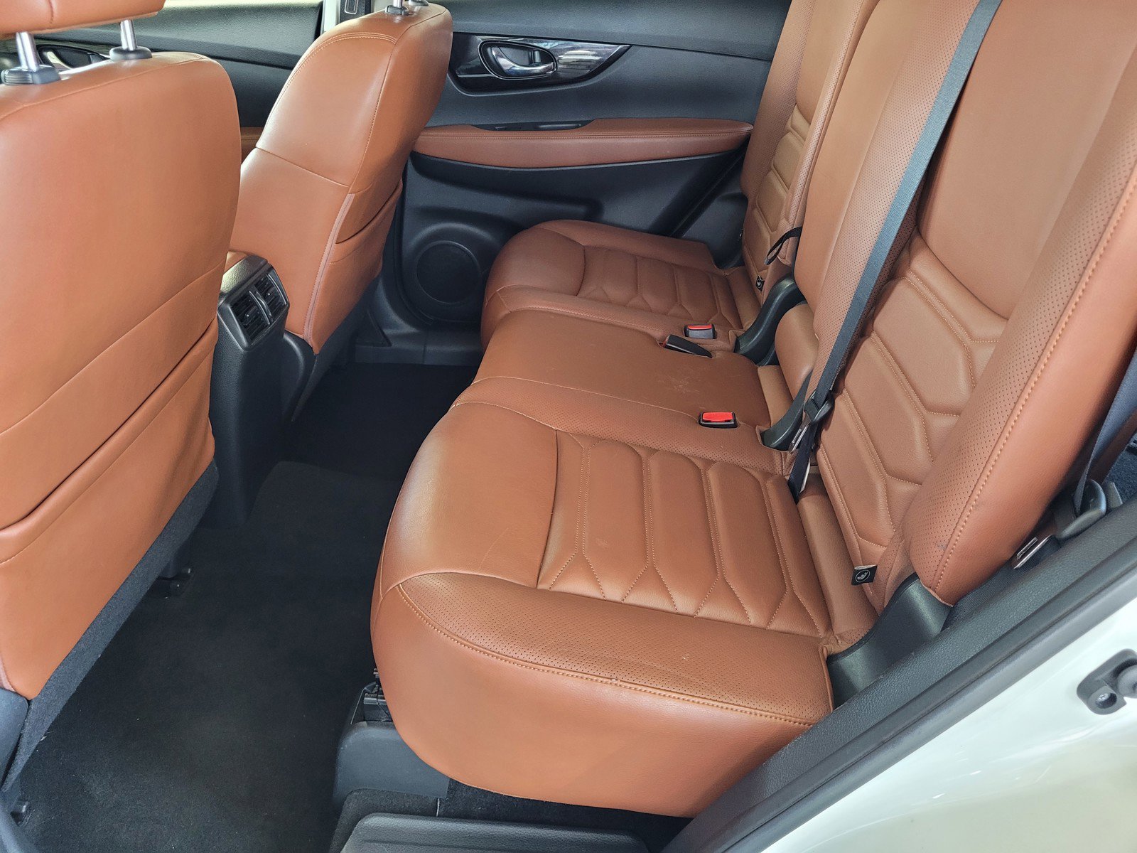 Certified 2017 Nissan Rogue SL w/ SL Premium Package AWD/4WD image 6