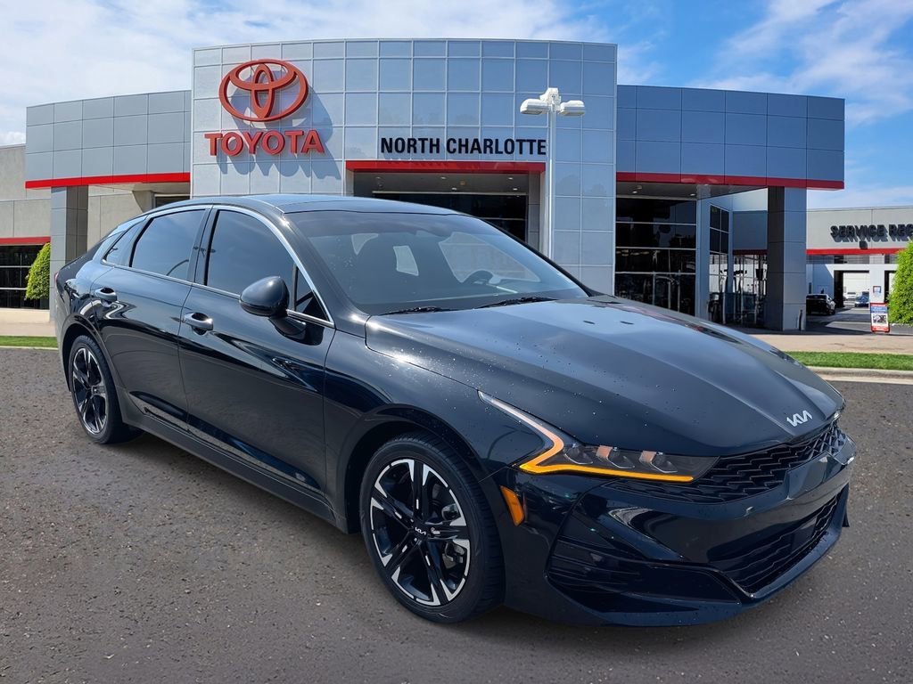 Used 2023 Kia K5 GT-Line image 3