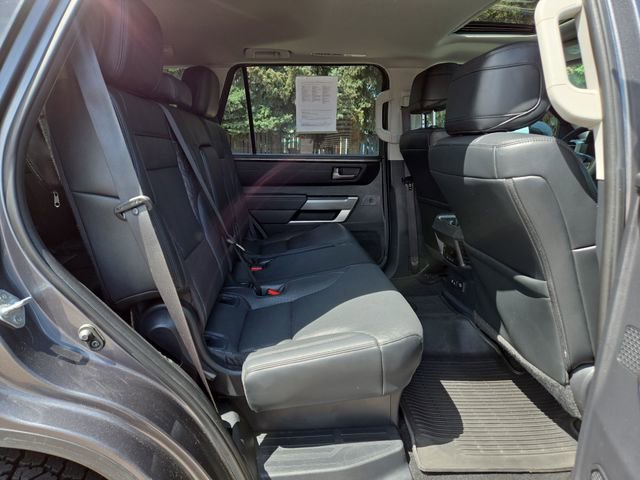 Used 2023 Toyota Sequoia SR5 w/ SR5 Premium Package AWD/4WD image 38
