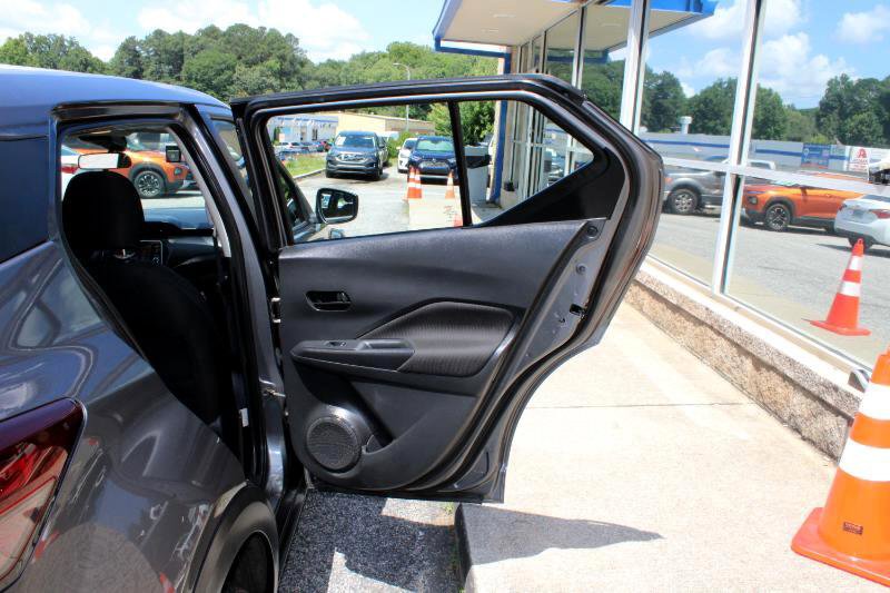 Used 2023 Nissan Kicks S FWD image 21