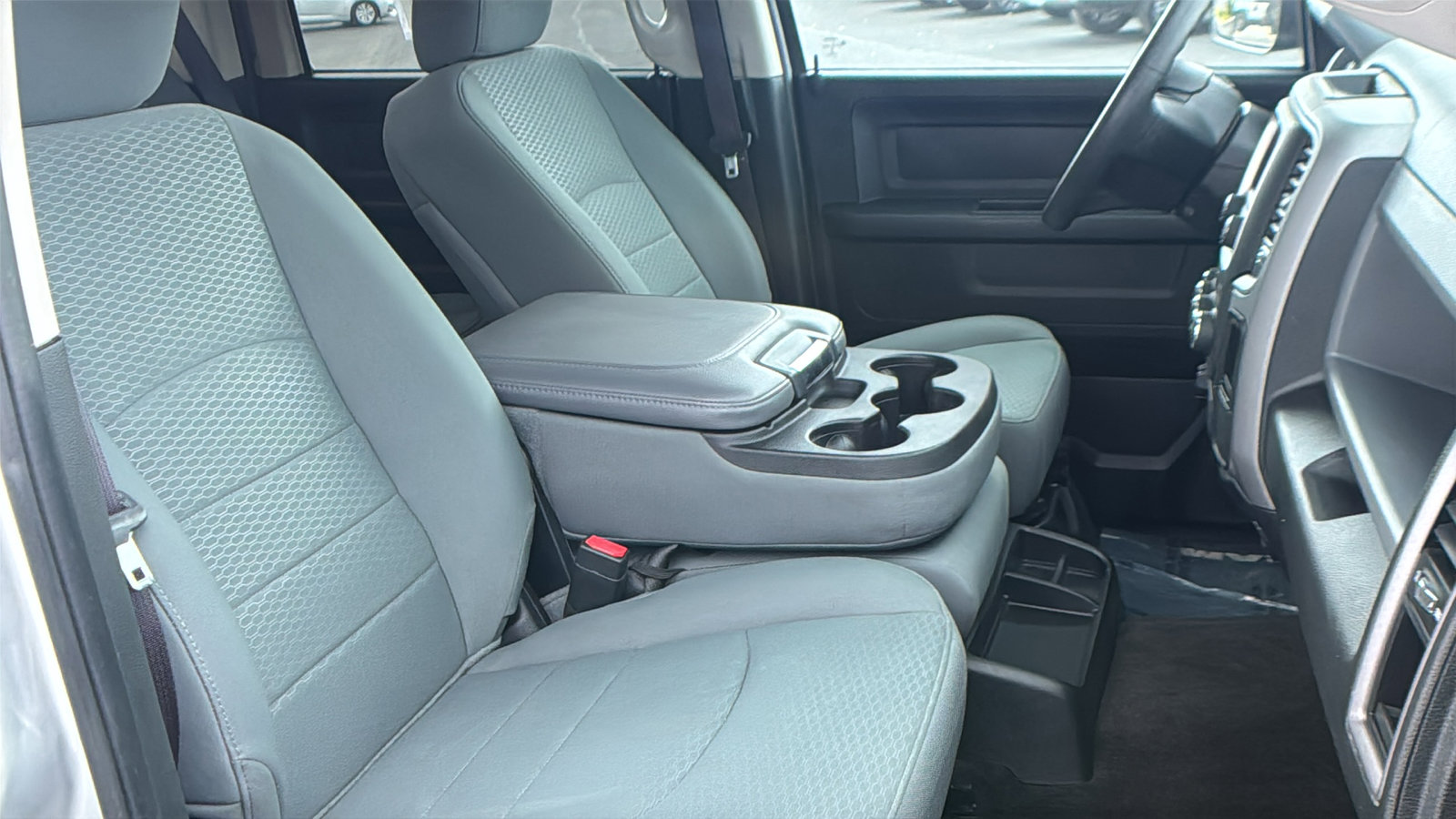 Used 2016 RAM 1500 Tradesman w/ Popular Equipment Group AWD/4WD image 15