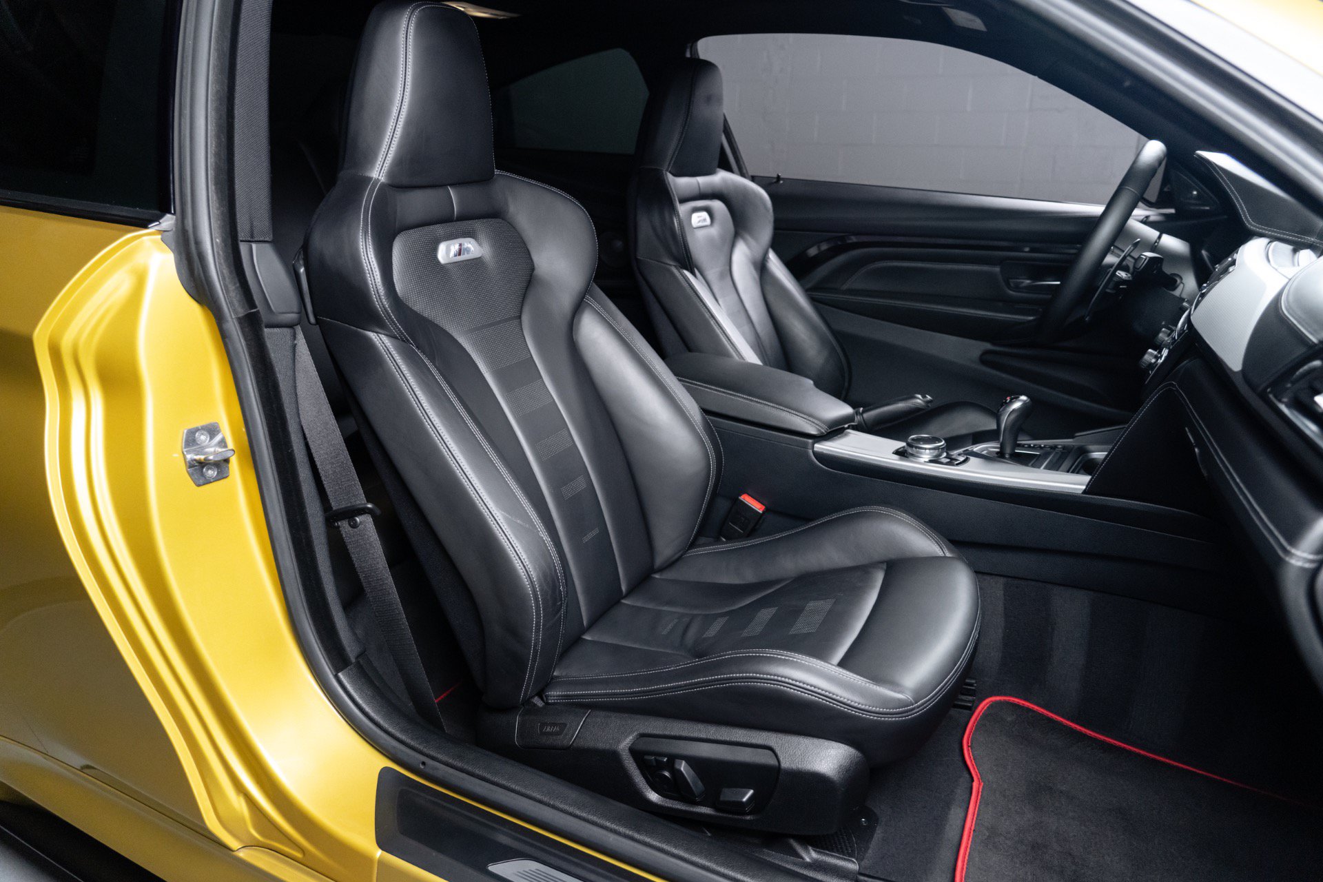 Used 2015 BMW M4 Coupe RWD image 61