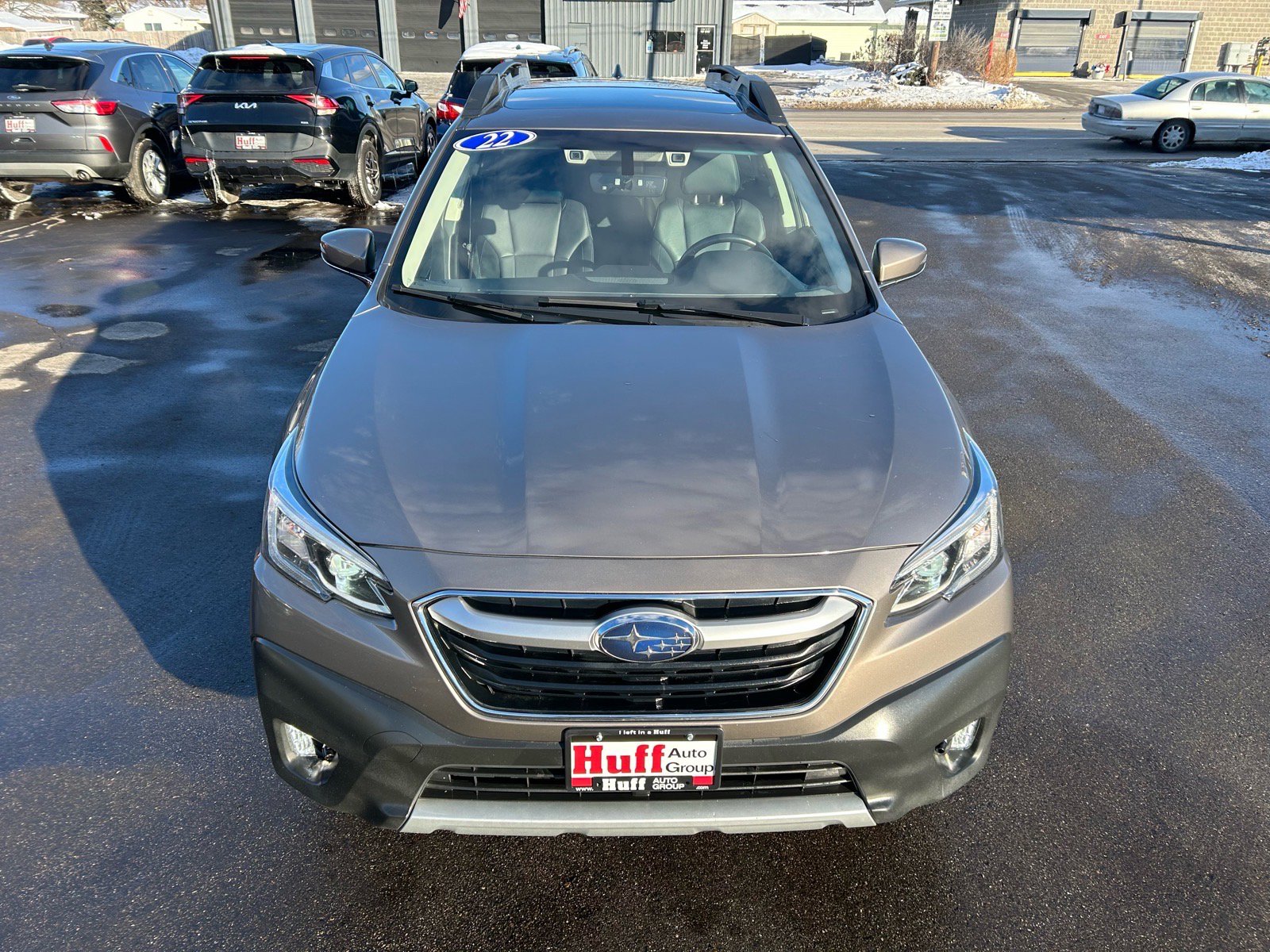 Used 2022 Subaru Outback Limited image 2