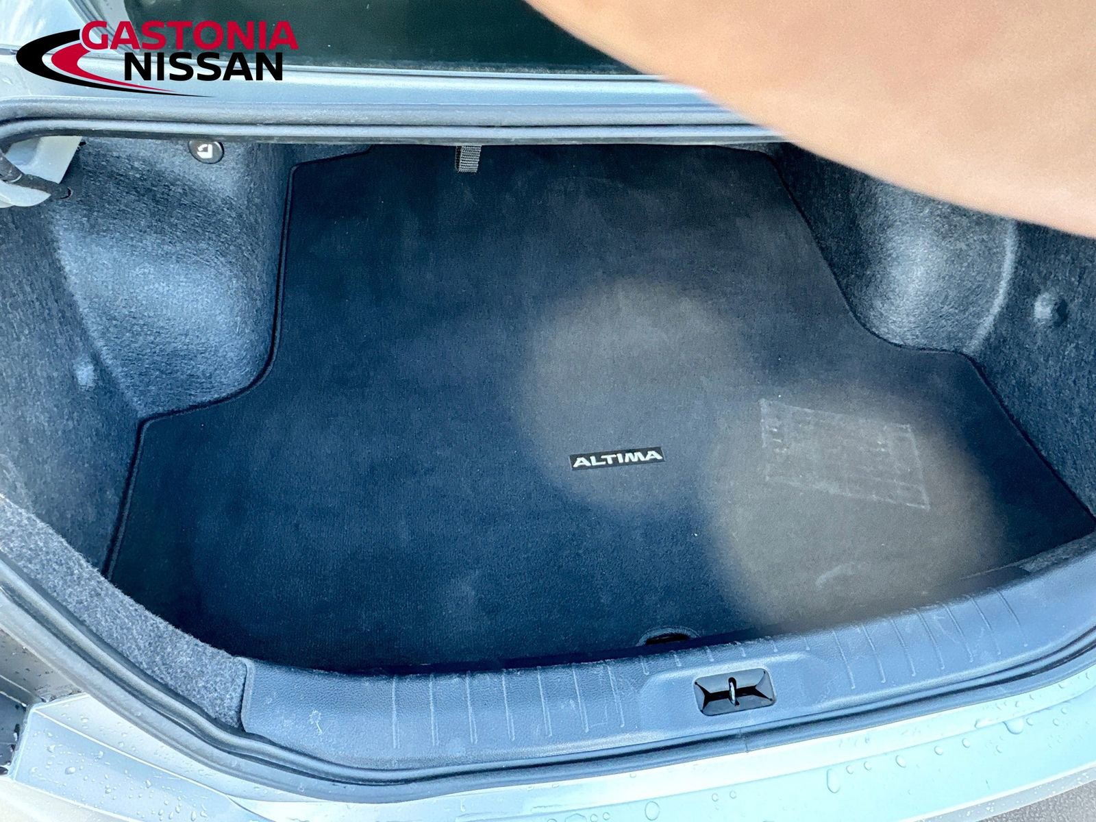 Used 2023 Nissan Altima 2.5 SV image 31