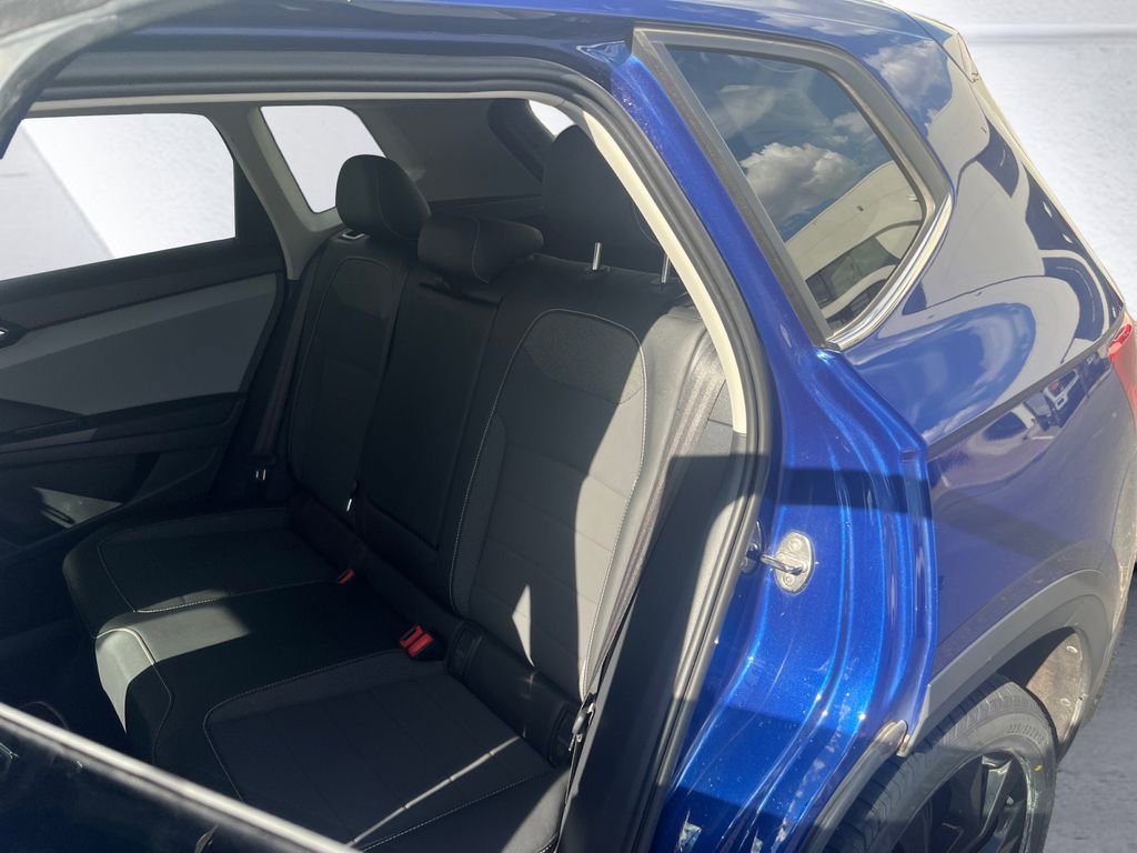 Used 2022 Volkswagen Taos SE image 18