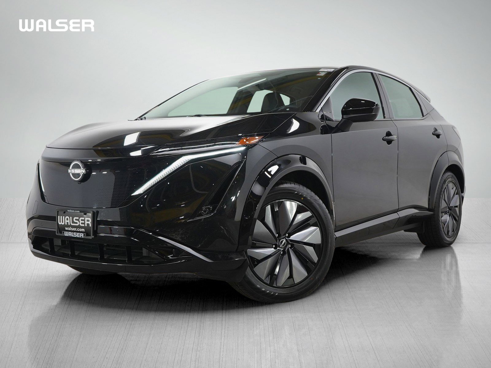 Used 2023 Nissan Ariya FWD image 1