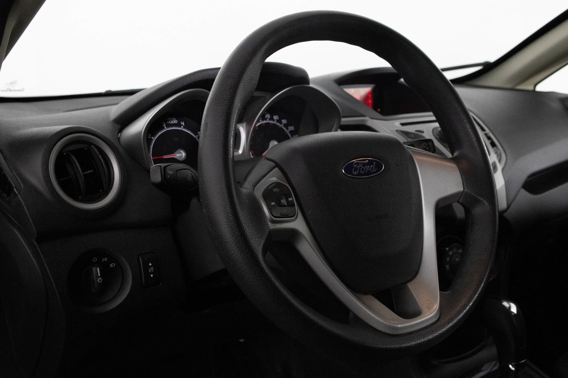 Used 2012 Ford Fiesta SE image 30