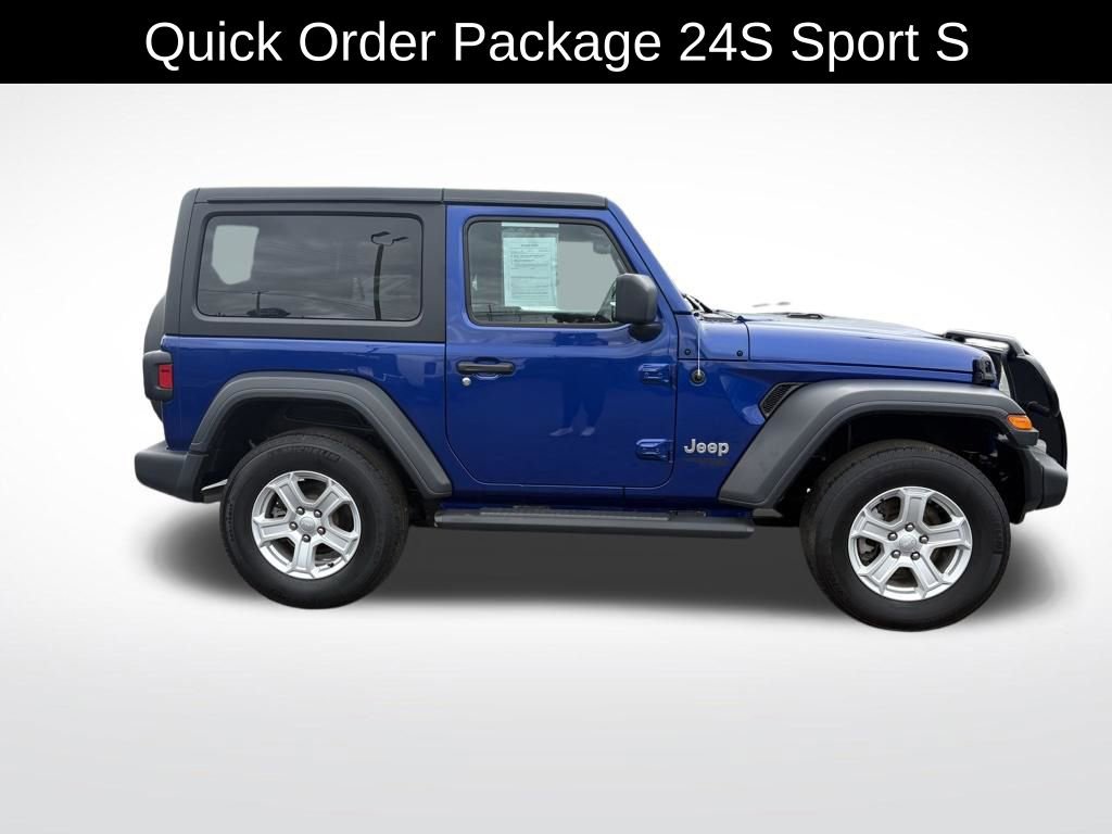 Used 2019 Jeep Wrangler Sport S image 2